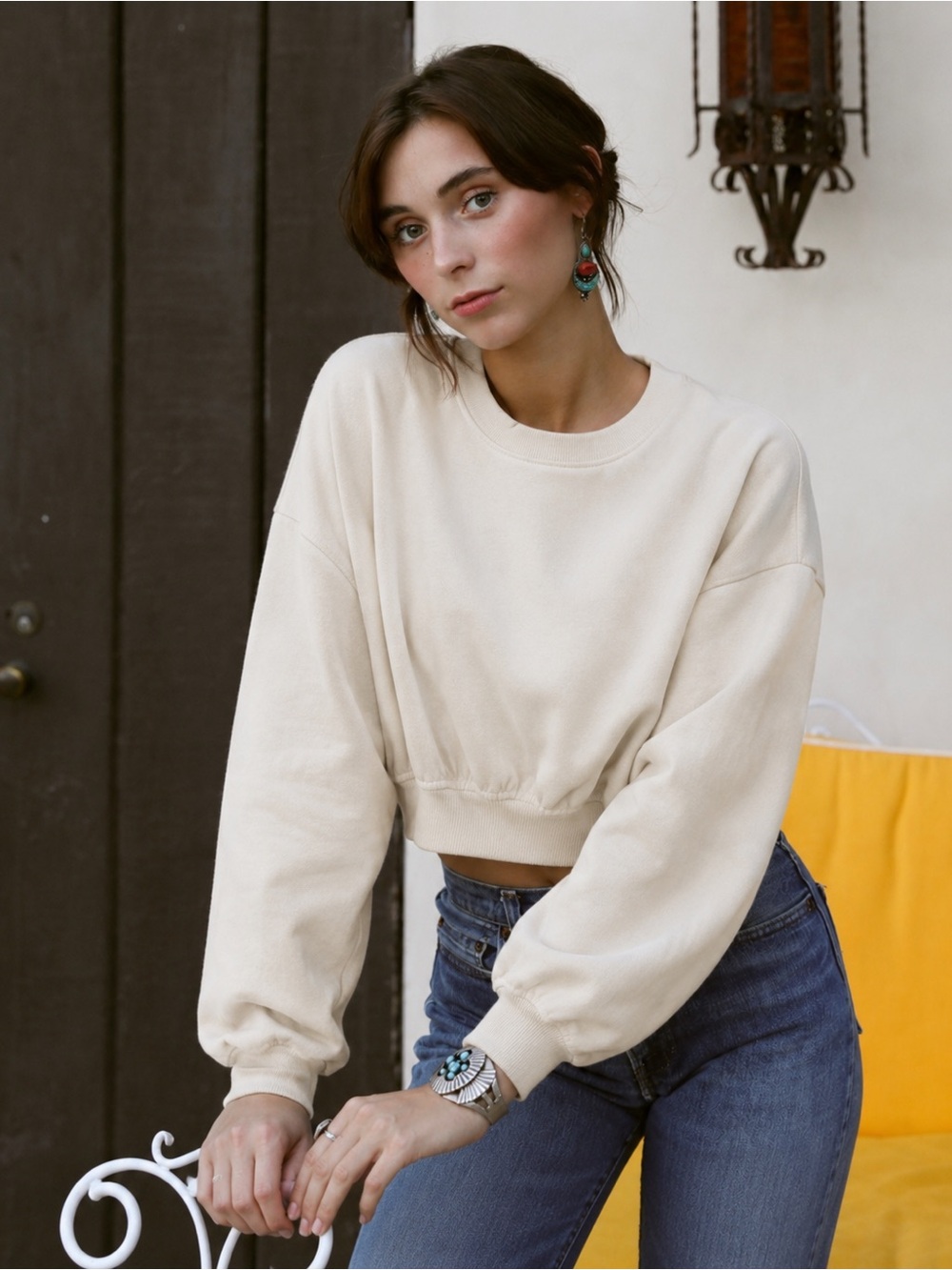 Zara Women's Cream and White Sweatshirt